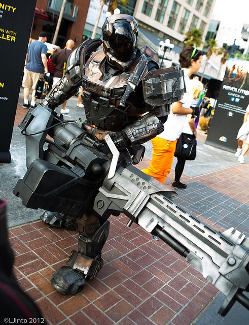 SDCC 2012 Day 3-77 | Halo cosplay, Epic cosplay, Best cosplay