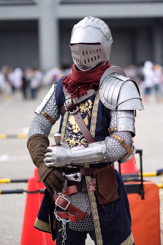 Dark Souls cosplay | Dark souls, Dark souls 4, Dark comics