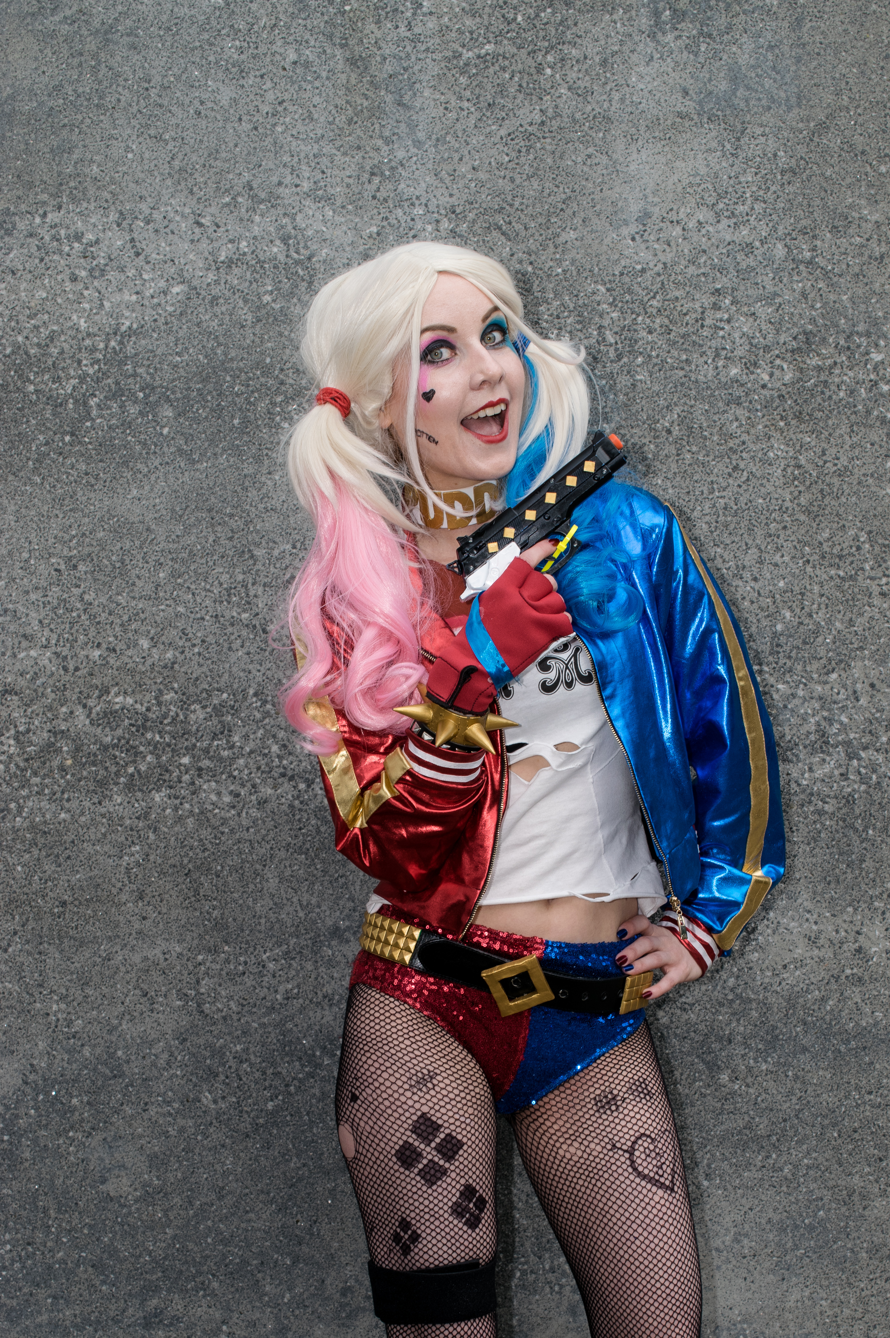 Harley quinn cosplay by epicmeerkat99 on DeviantArt