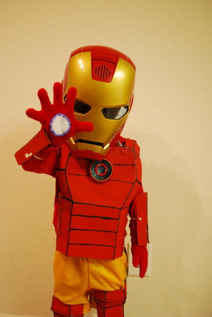 iron man cosplay diy Iron man suit cardboard ironman make costume diyfunideas cosplay diy costumes do made superhero saved article viralnova