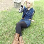 android 18 cosplay Fã de dragon ball fez um cosplay perfeito da android 18