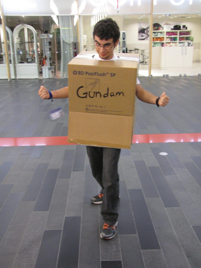 gundam cosplay box Gundam cosplay cardboard quattro cgl box hyaku shiki fan funny made egl