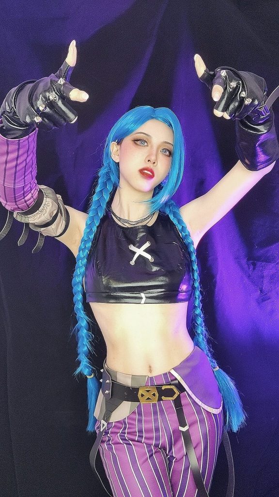 jinx cosplay Jinx fran xii witcher shani unsettling heal ails