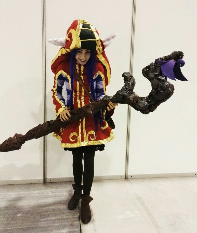 how old is lulu league of legends cosplay League of legends