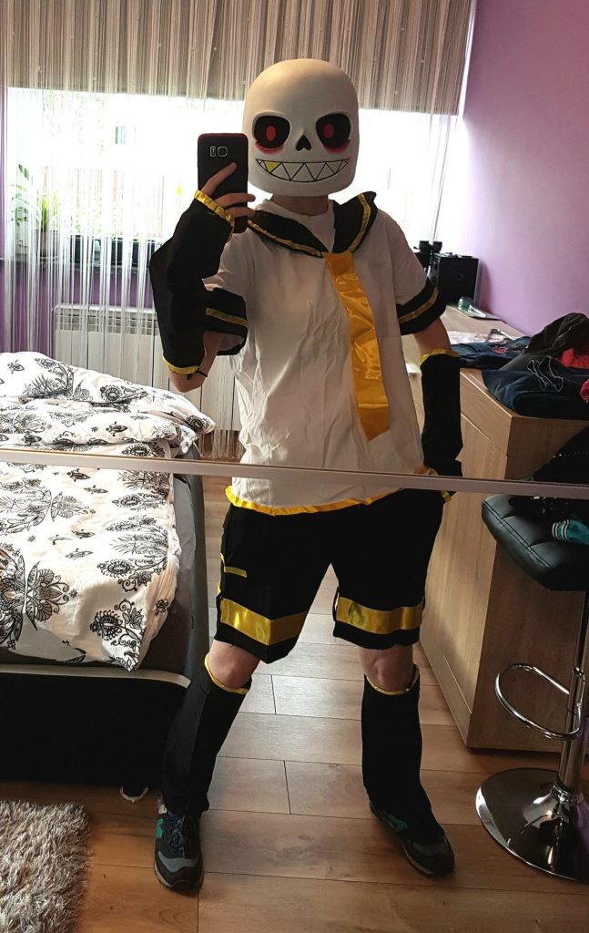 jojo cosplay cursed Zjedz goffra: cursed image i found this old, wrinkled cosplay…