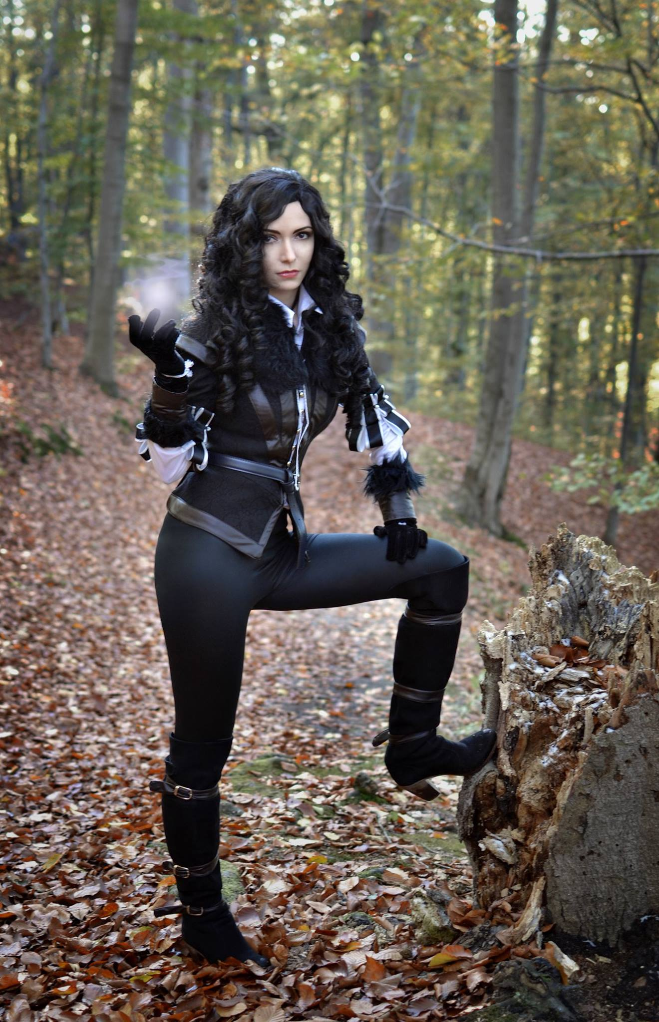 yennefer cosplay Pin on wintendo64 cosplay